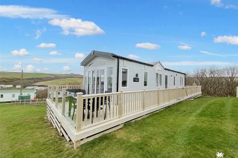 3 bed property, in Newgale, £95,000