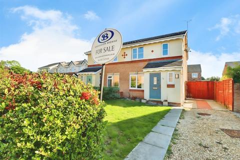 3 bed property, in Hughes Drive, £179,000