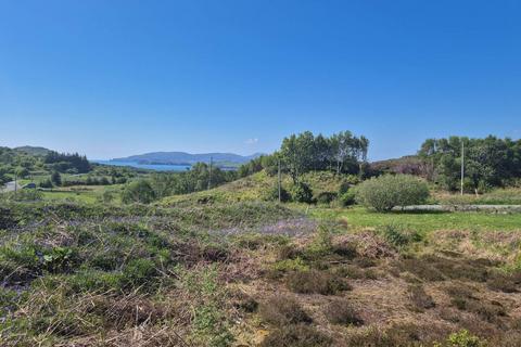 Studio, in 25 Fiscavaig, £85,000