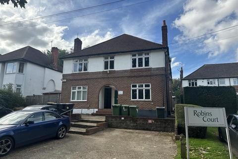 1 bed property, in Wordsworth Road, £145,000