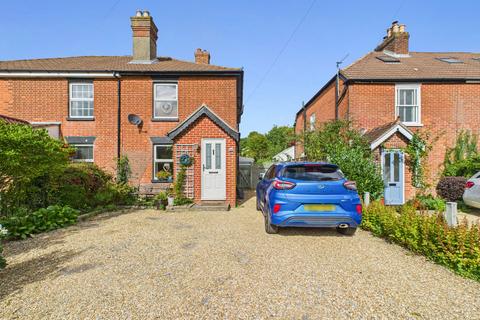 3 bed property, in Heath Road, £600,000