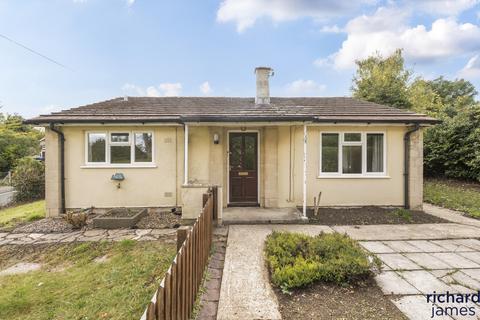 2 bed property, in The Peak, £215,000