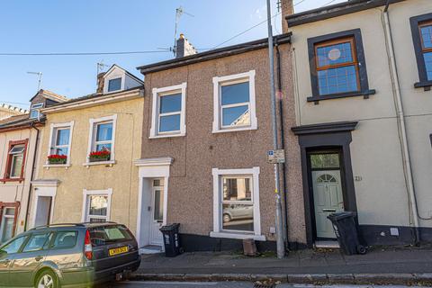 4 bed property, in Caerau Road, £250,000