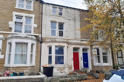3 bed property, in Claremont Road, £259,950