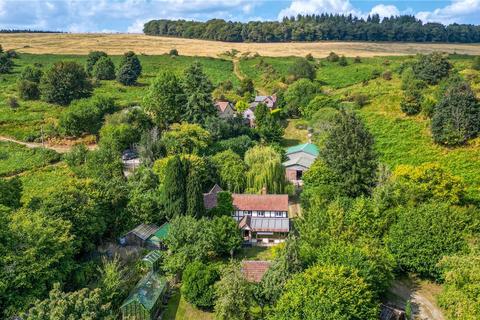 3 bed property, in Ashtree Cottage, £600,000
