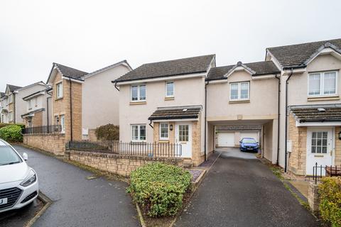 3 bed property, in 8 Corbie Drive, £255,000