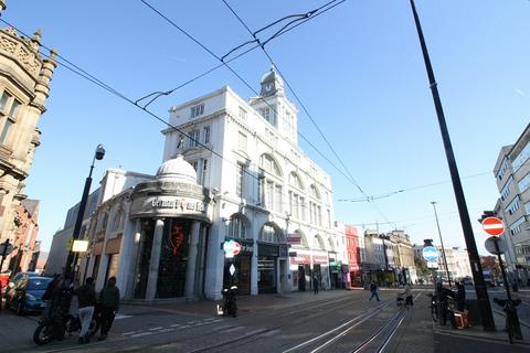 1 bed property, in Top floor apartment at Telegraph House, £70,000