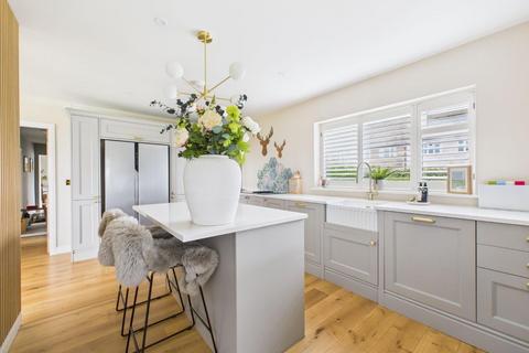 3 bed property, in Pickering YO18, £539,000