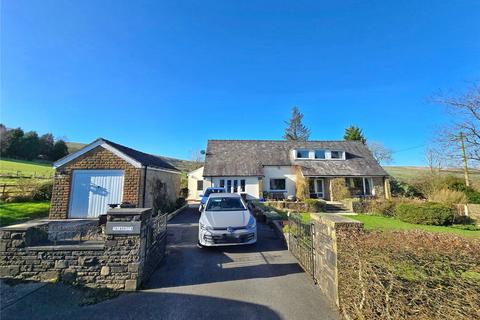 3 bed property, in Goodshaw Fold, £750,000