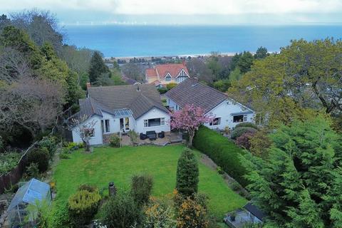 3 bed property, in Pen Y Bryn Road, £439,950