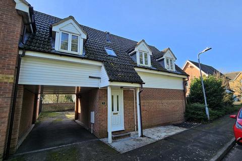 2 bed property, in Sycamore Grange, £199,950