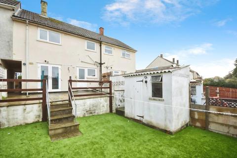 3 bed property, in Whittock Road, £240,000