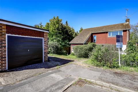 3 bed property, in Greenfields, £500,000
