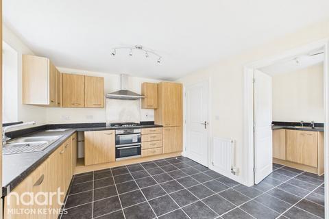 5 bed property, in Watercress Way, £550,000