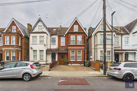 5 bed property, in Tankerville Road, £875,000