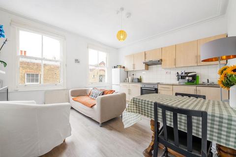3 bed property, in Shakespeare Road SE24, £500,000