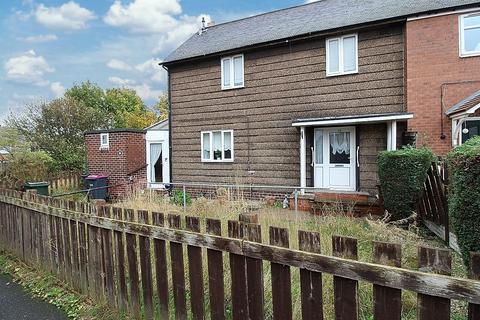 3 bed property, in Whitehill Avenue, £125,000