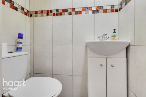 4 bed property, in Neasden, £600,000