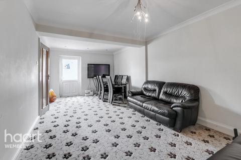 4 bed property, in Neasden, £600,000
