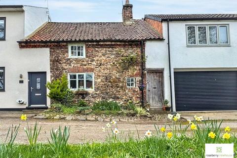 4 bed property, in North End, £350,000