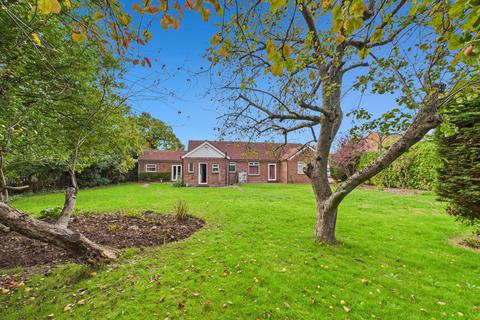 4 bed property, in Southampton Road, £575,000