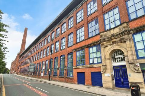 1 bed property, in Pollard Street, £130,000