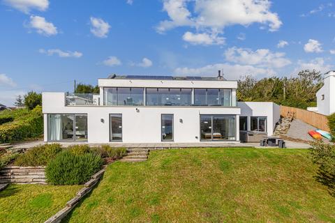 4 bed property, in Frobisher Lane, £1,995,000
