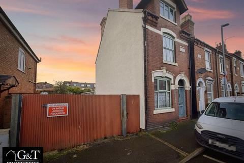 3 bed property, in 107A Park Street, £220,000
