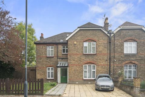 6 bed property, in Harlesden Road, £1,300,000