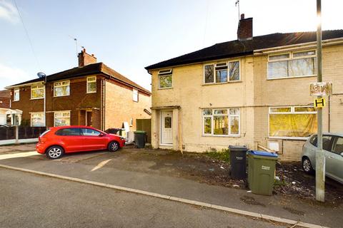 3 bed property, in Margaret Gardens, £240,000