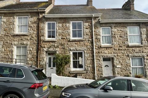 4 bed property, in Lescudjack Road, £340,000