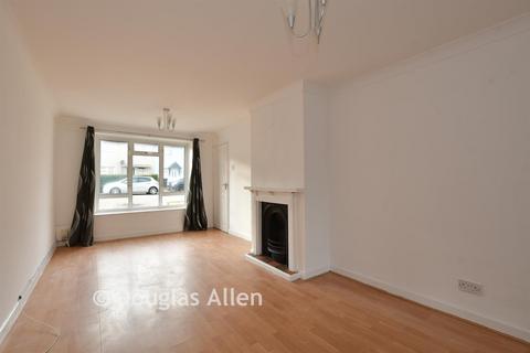 4 bed property, in Boult Road, £350,000