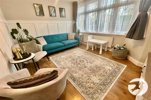2 bed property, in Porthkerry Avenue, £355,000