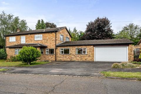 4 bed property, in Howe Drive, £1,550,000