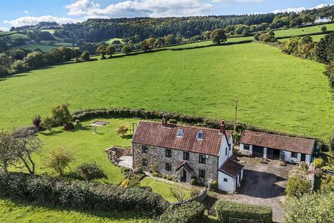 3 bed property, in Yarcombe, £675,000