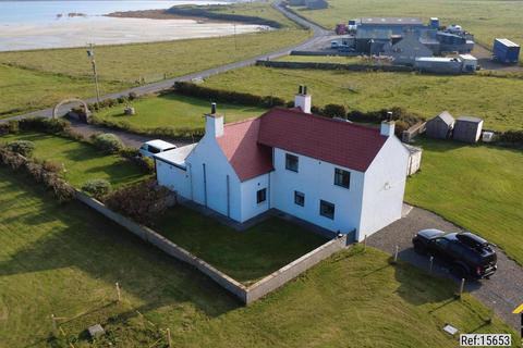 5 bed property, in Westray, £365,000