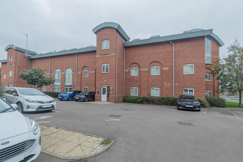 2 bed property, in Caxton Court, £91,000
