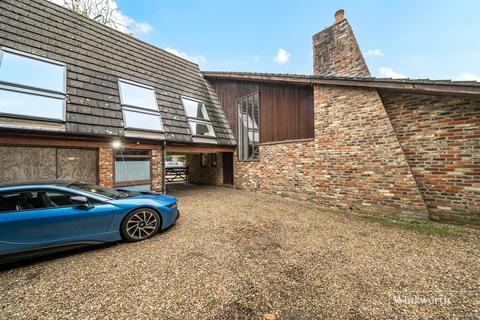 4 bed property, in Charters Road, £1,295,000