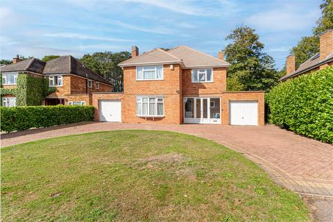4 bed property, in Heath Croft Road, £650,000