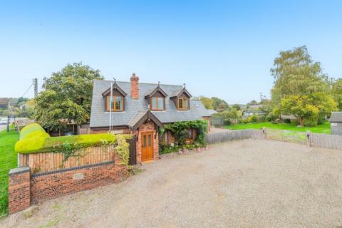 5 bed property, in Walford Lodge Dorrington, £550,000