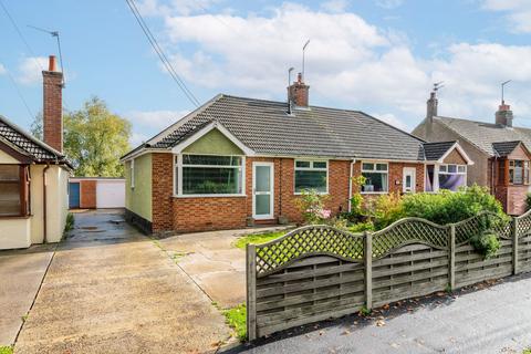 3 bed property, in Gorleston Road, £250,000