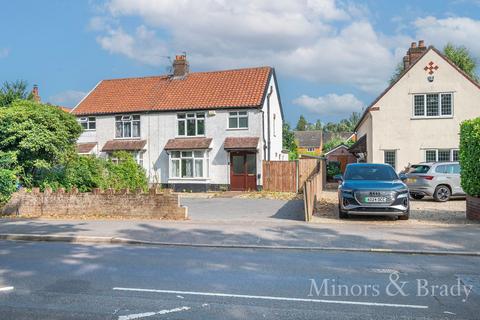 4 bed property, in Earlham Road, £335,000