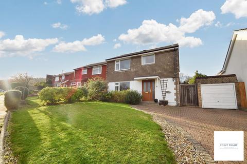 3 bed property, in Melvill Lane, £525,000