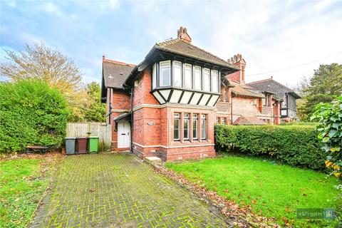 3 bed property, in Knowsley Lane, £350,000