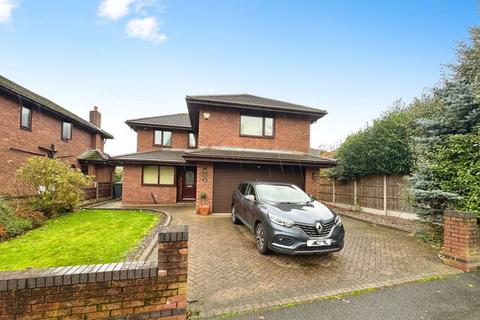 4 bed property, in Pole Lane, £500,000