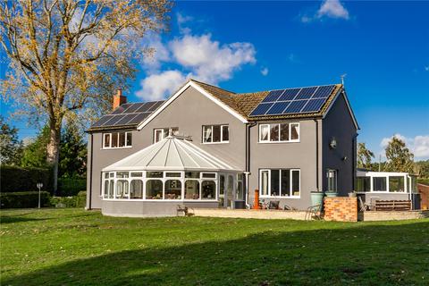 6 bed property, in Moortown Road, £700,000