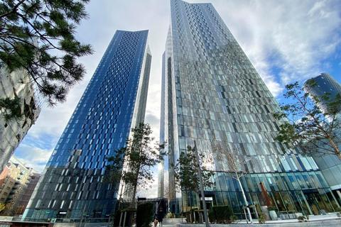 2 bed property, in Deansgate Square, £375,000