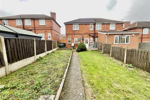 3 bed property, in Turnshaw Avenue, £170,000