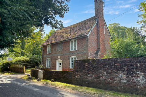 3 bed property, in Ivy Cottage, £1,095,000
