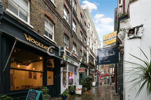 5 bed property, in Lambs Conduit Passage, £799,999